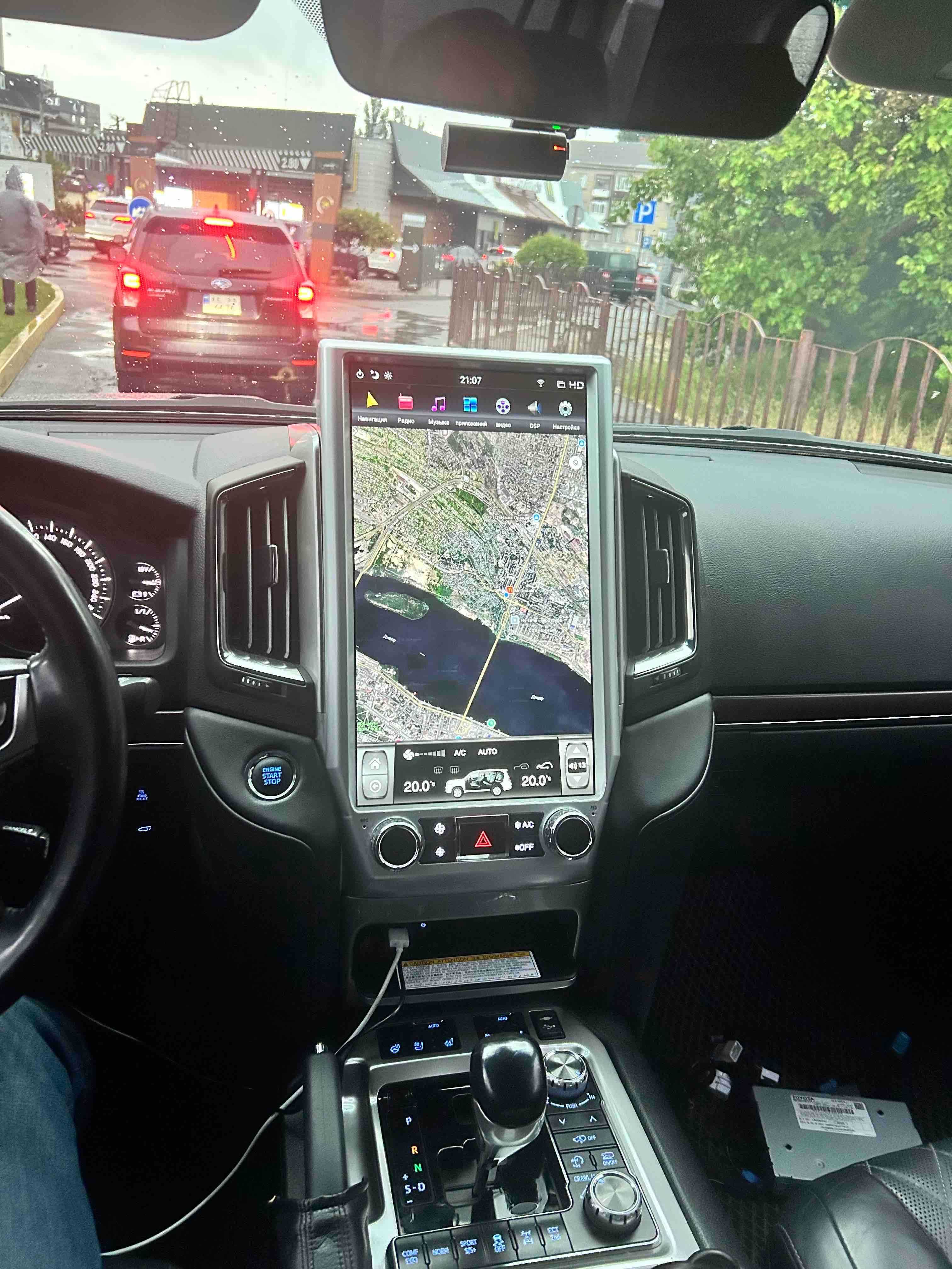 Штатная магнитола Toyota LC200 2016+ (ZF1829XH) TOP 4g/32G Android 9