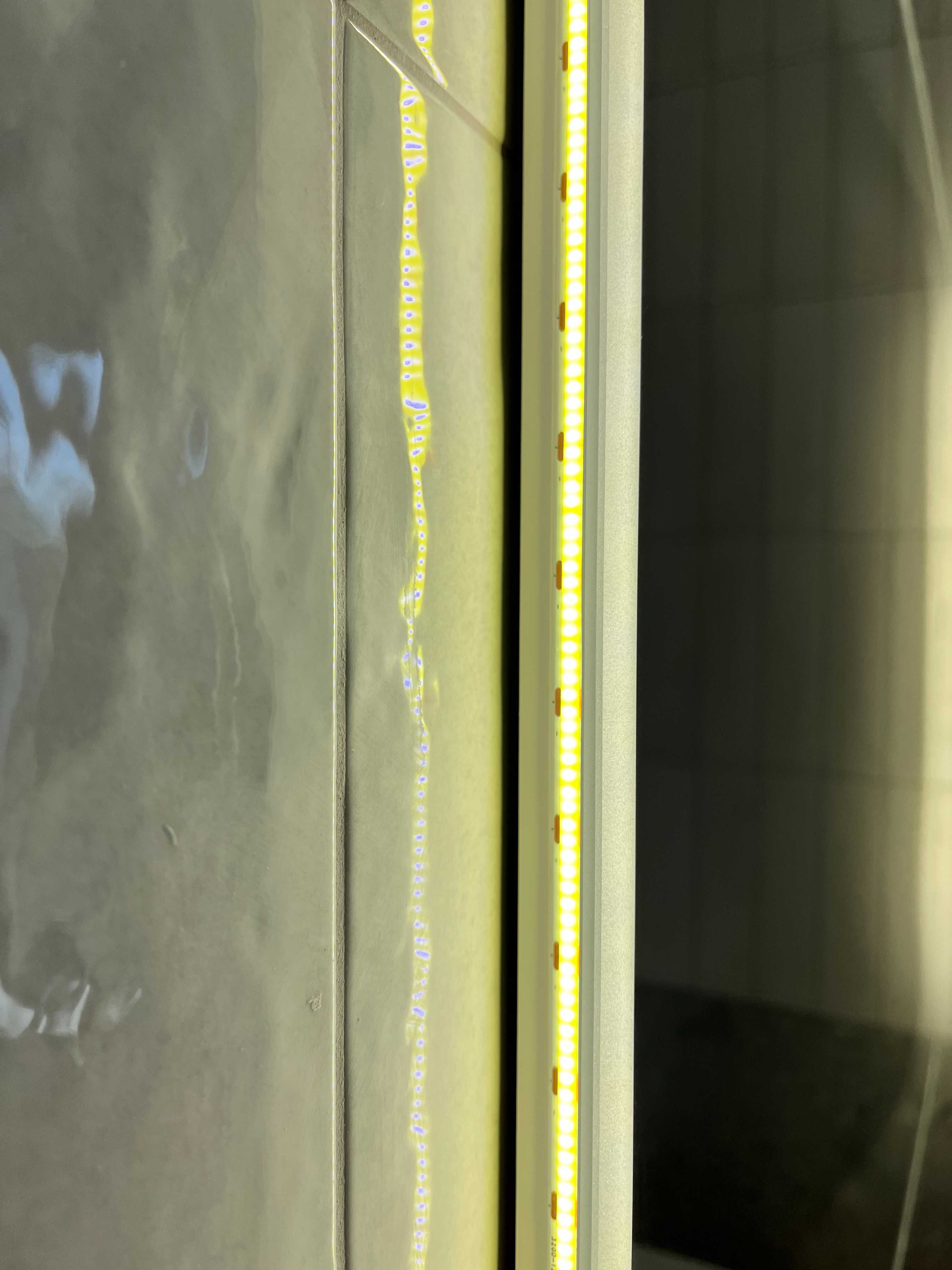 Lustro łazienkowe LED marki ALASTA Monaco - szer. 110 cm, wys. 90 cm