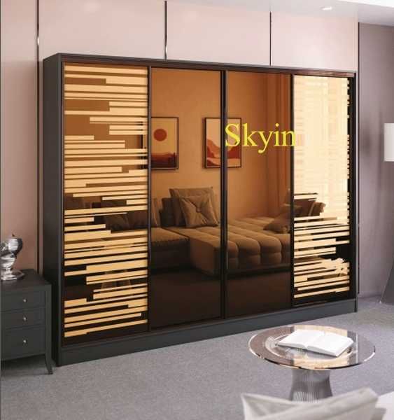 Шафи купе  із дзеркалами з художнім матуванням