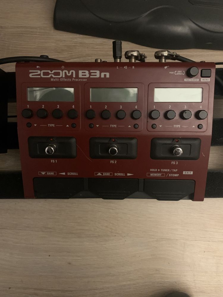 Zoom B3N - multiefekt basowy