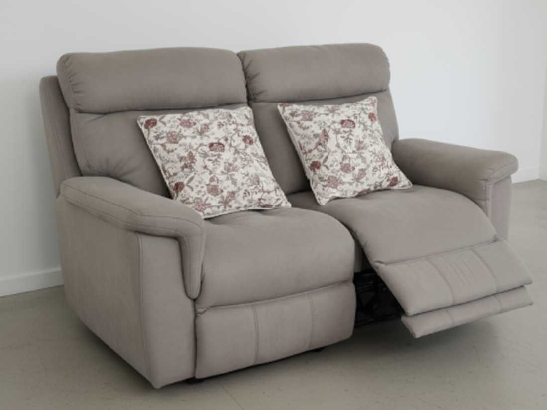 Conjunto Sofás Relax Reclináveis 3+2 Lugares – Conforto e Estilo