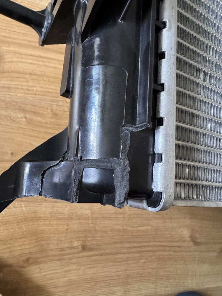 Радиатор Рено Меган 3 ( Megan ) (RS) (1.6-2.0) MAHLE CR 24 000S
