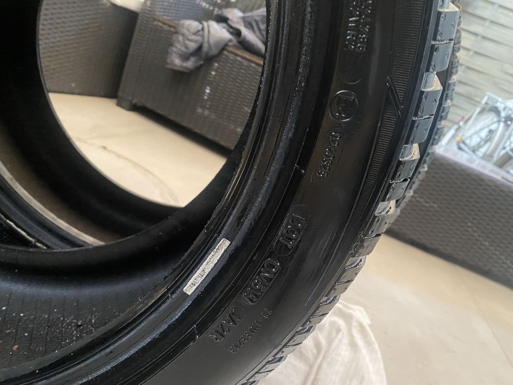 Opony Dunlop Winter Sport 3D 2 sztuki 255/40R19