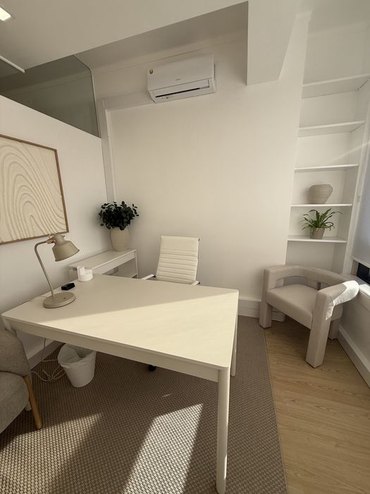 Arrendo Sala em Escritorio com estacionamento