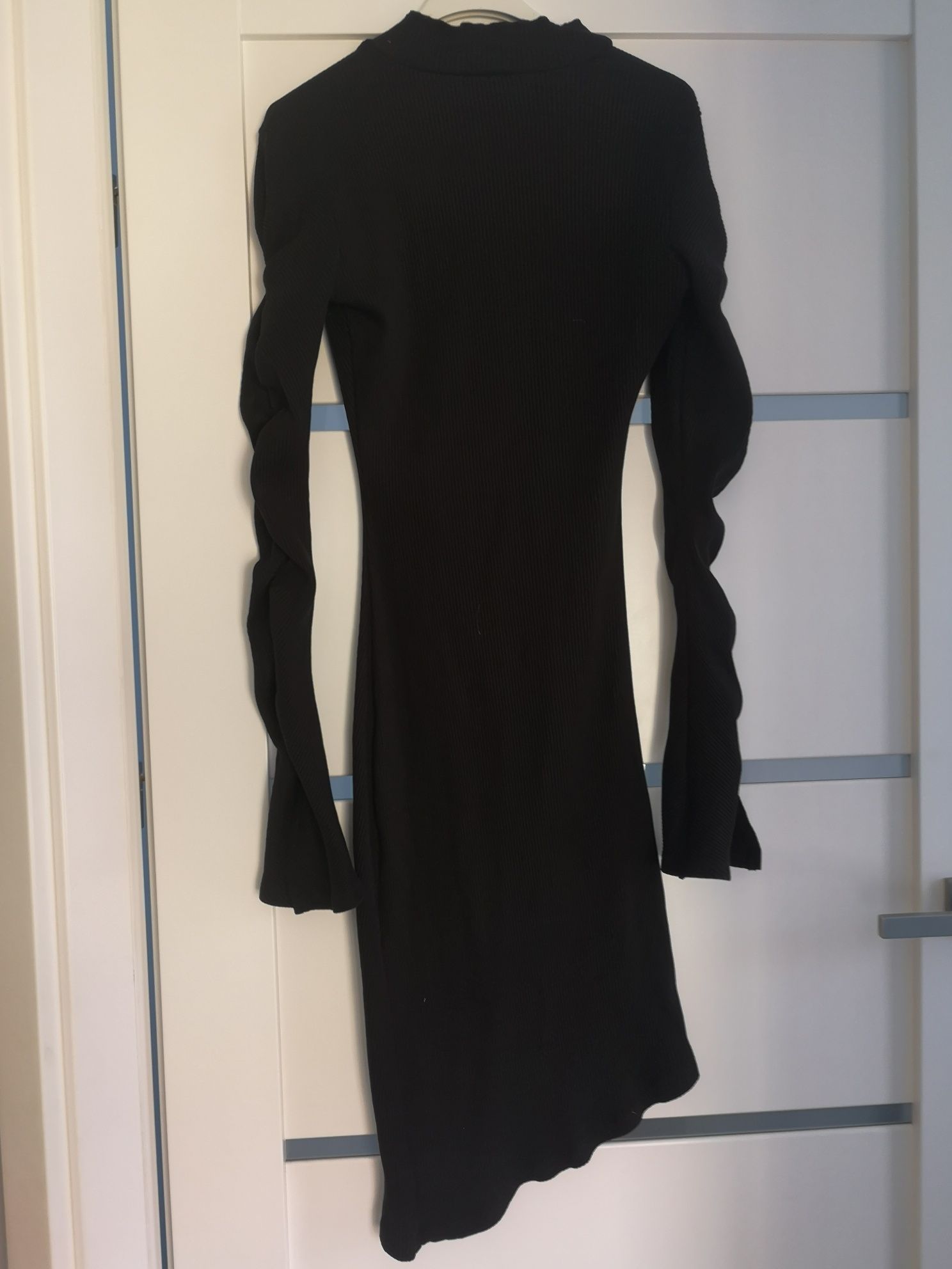 NA-KD piękna czarna dopasowana sukienka prążek bawełna S/36