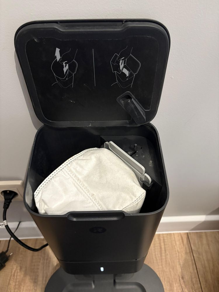 Robot roomba i3