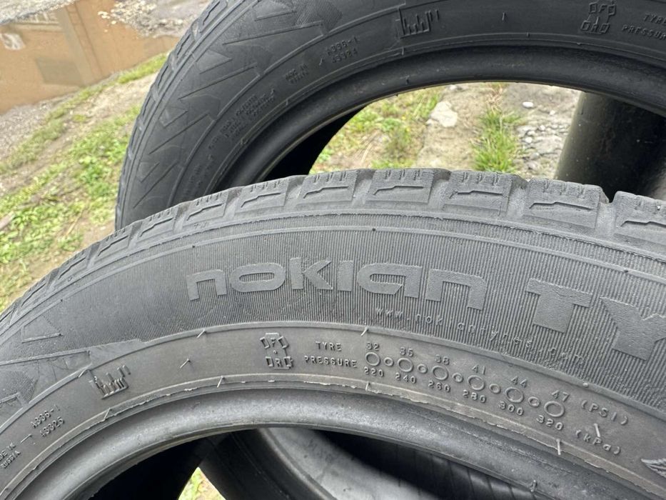 Зимові шини Nokian 205/55 R16