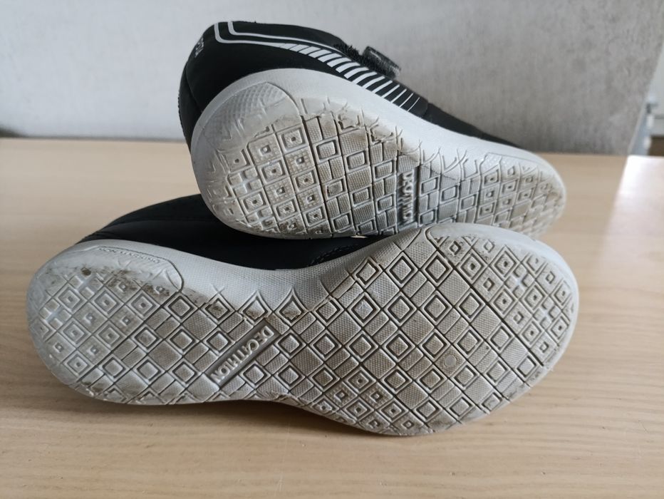 Buty do piłki nożnej halowej Kipsta Futsal 100 r.28