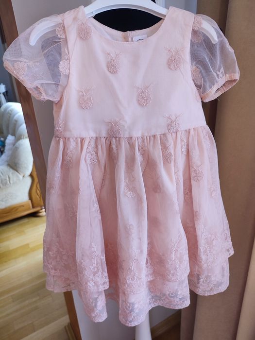 Piękna sukienka morelowa dla dziewczynki 98