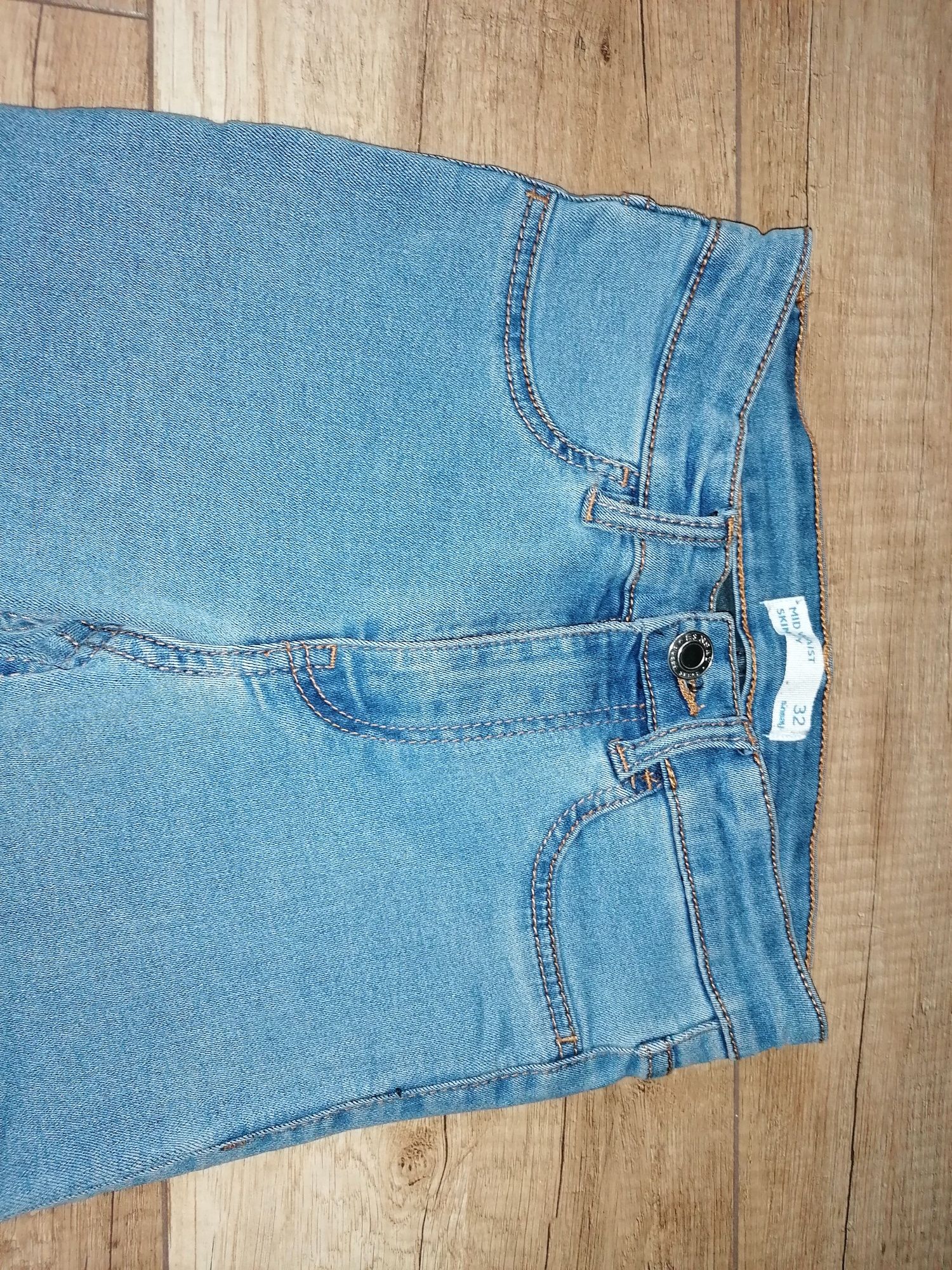 Jeansy skinny 152