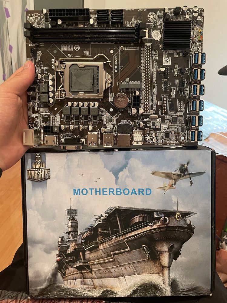 B250C BTC Mining Motherboard на 12 карт