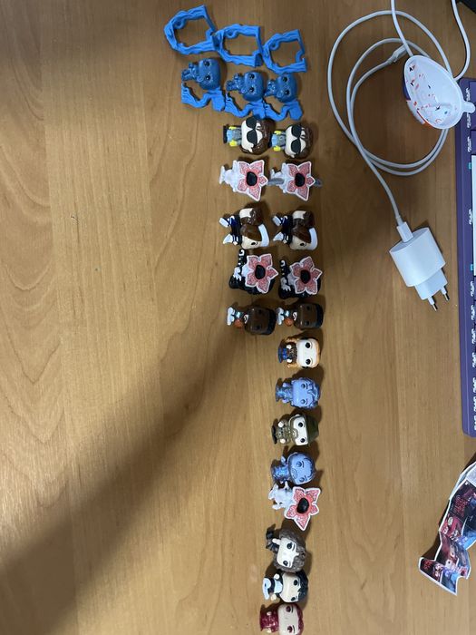 фігурки stranger things