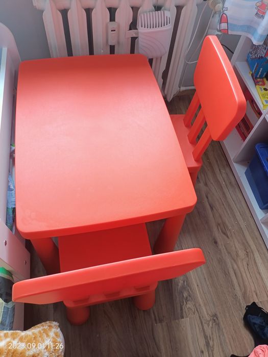 Stolik + dwa krzesła Ikea Mamut