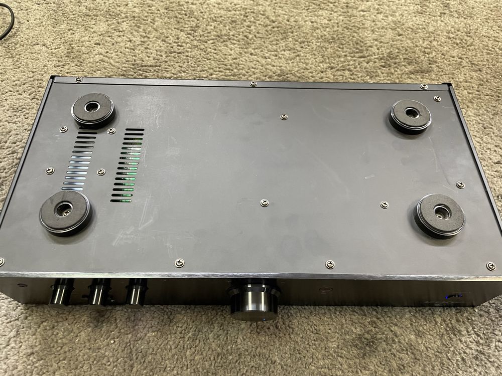 Wzmacniacz Amplituner stereo AUNA