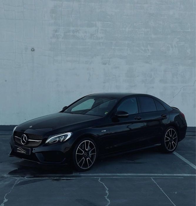 Wynajem aut klasy premium. Mercedes C43 AMG