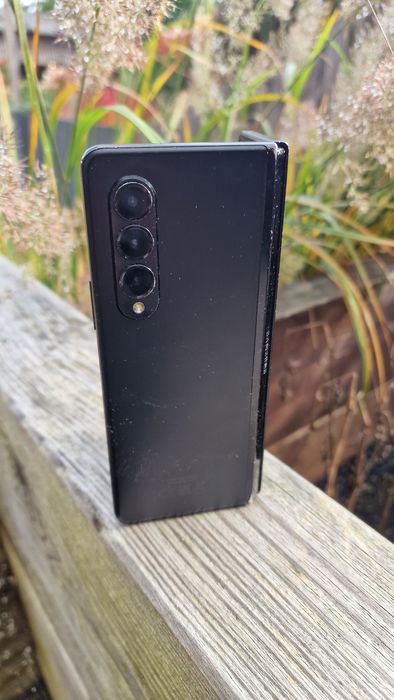 Sprzedam Galaxy Z Fold3 5G