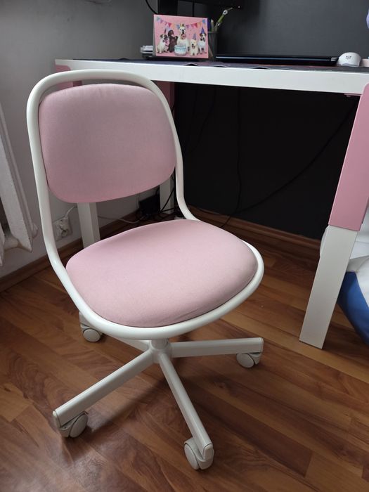 Biurko i krzesło IKEA