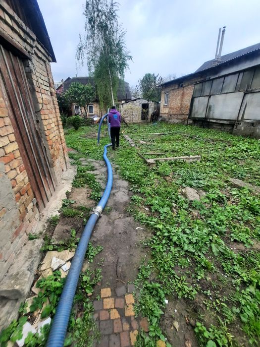 Викачка вигібних ям мулососом, выкачка септиков от ила, чистка ям