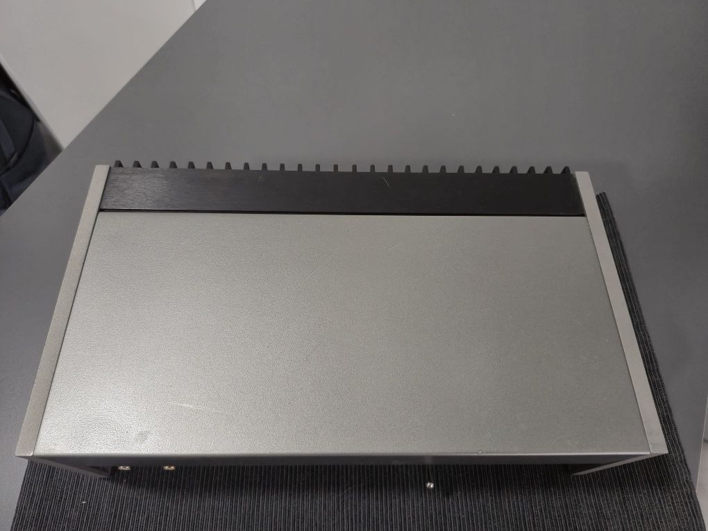 Amplificador Quad 405-2