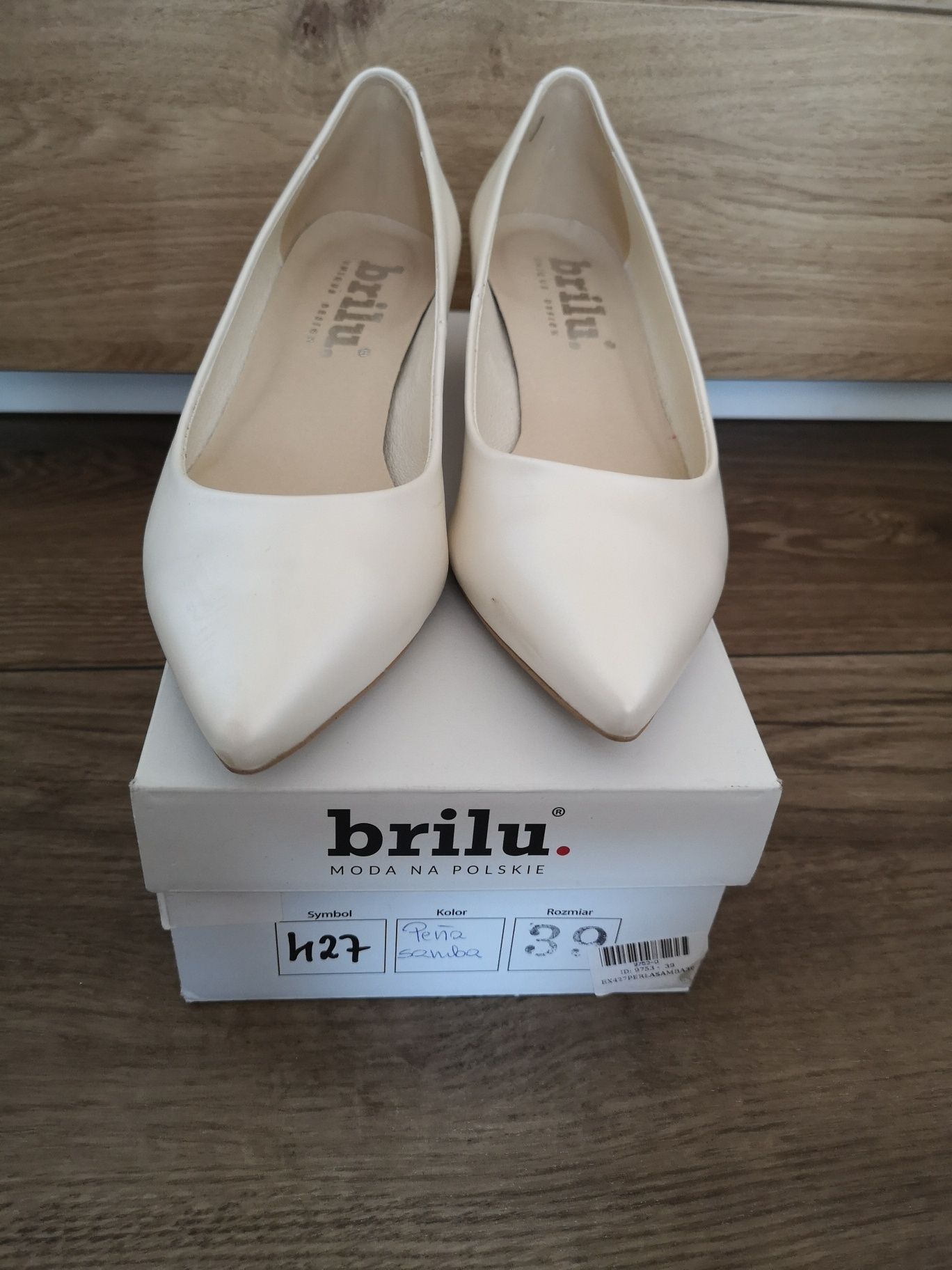 Buty ślubne Brilu