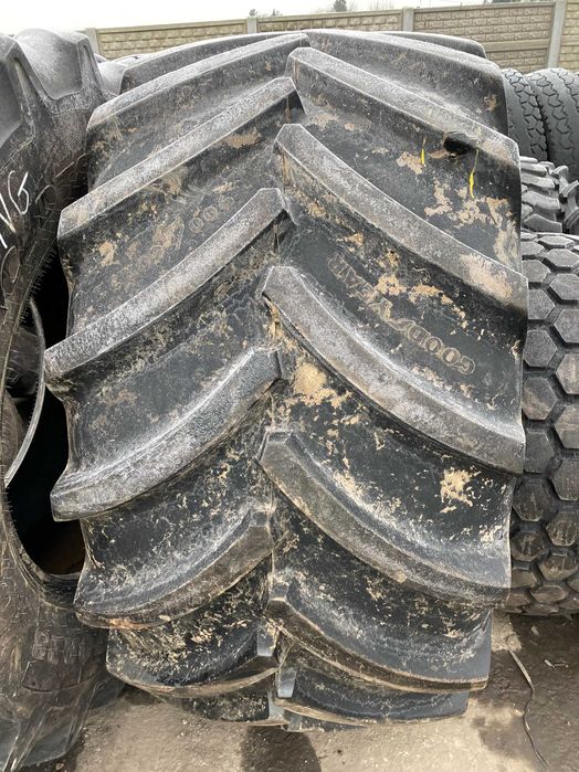 900/60r32 Good Year