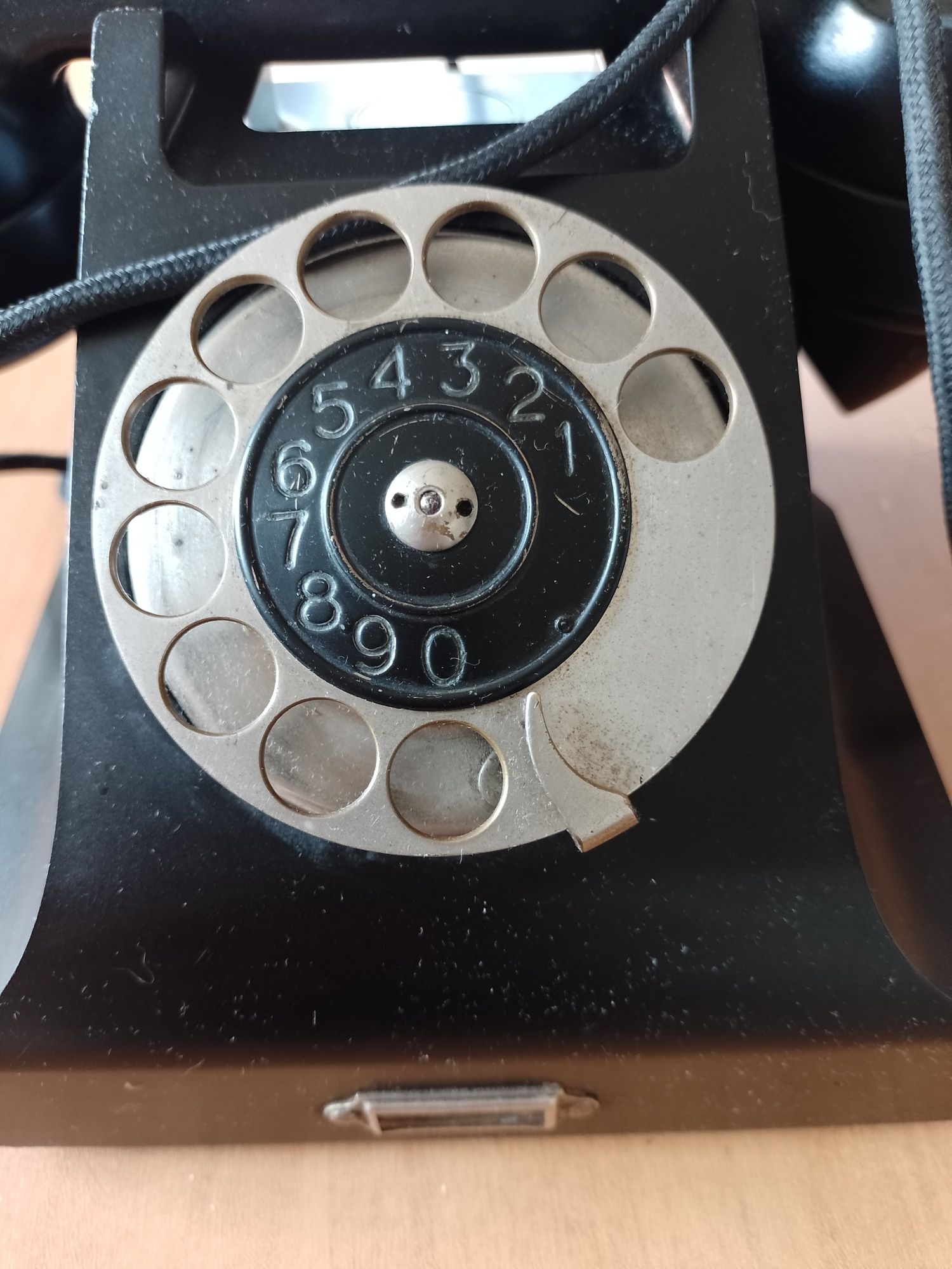 Zabytkowy telefon Ericsson typ.DBH 1101A bakelitowy