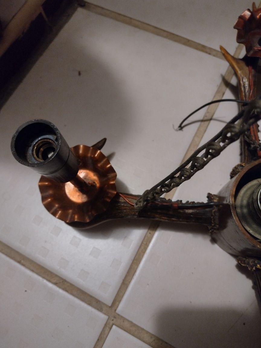 Lampa wisząca, stary żyrandol poroże, rękodzieło kolekcja myśliwska