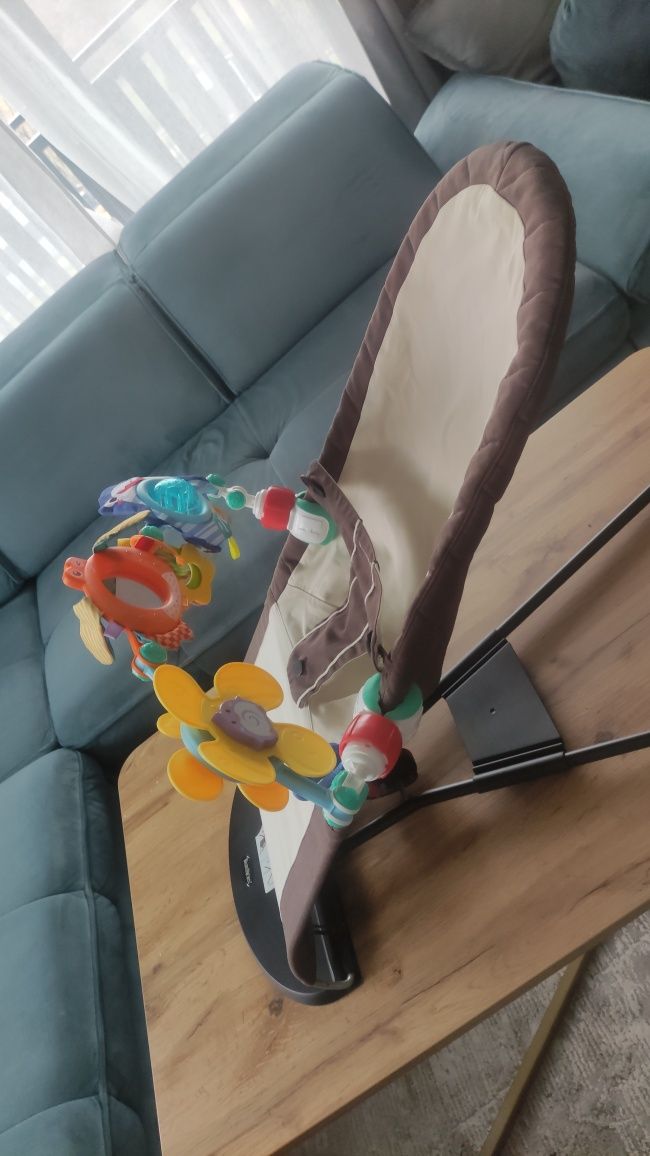 Leżaczek Bujaczek babybjorn