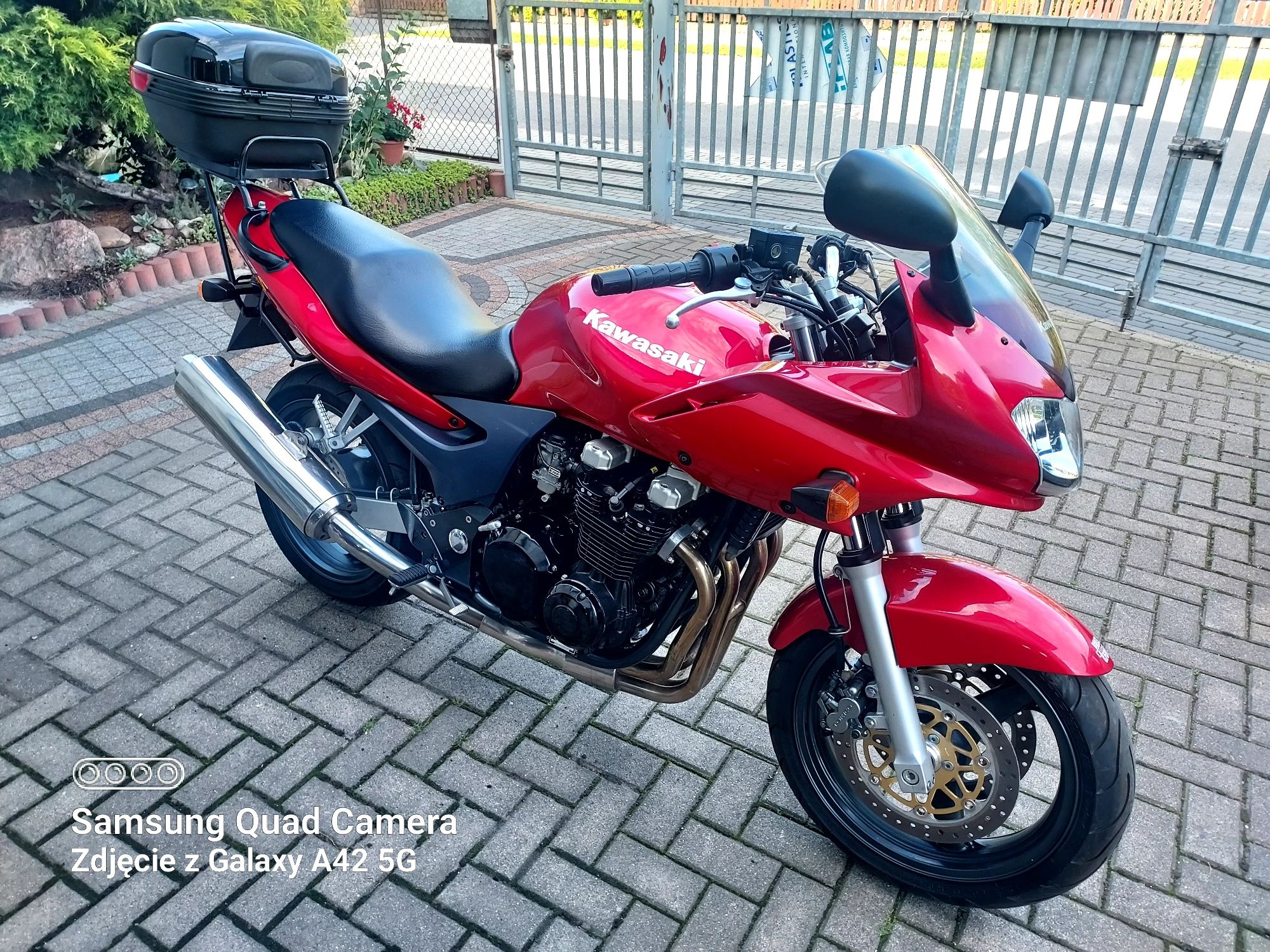Motocykl Kawasaki ZR-7S super stan