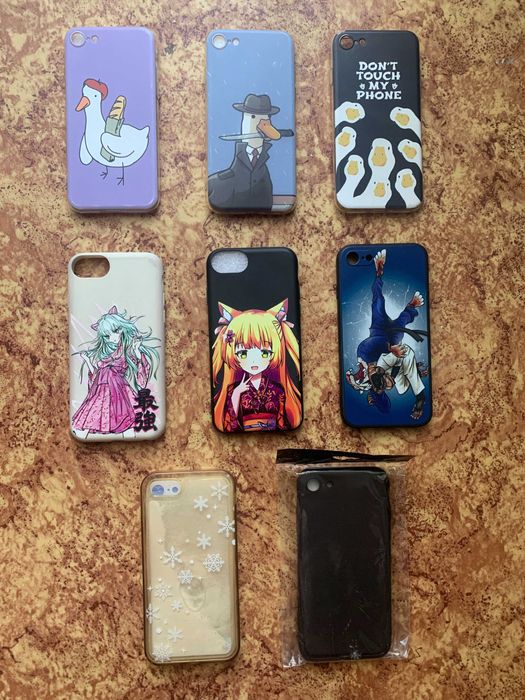 Чехлы для Iphone 8