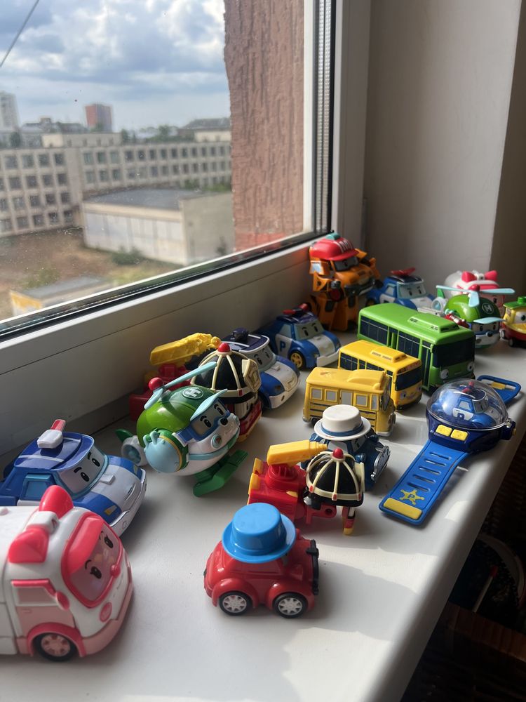 Іграшки Команда « полі робокар»