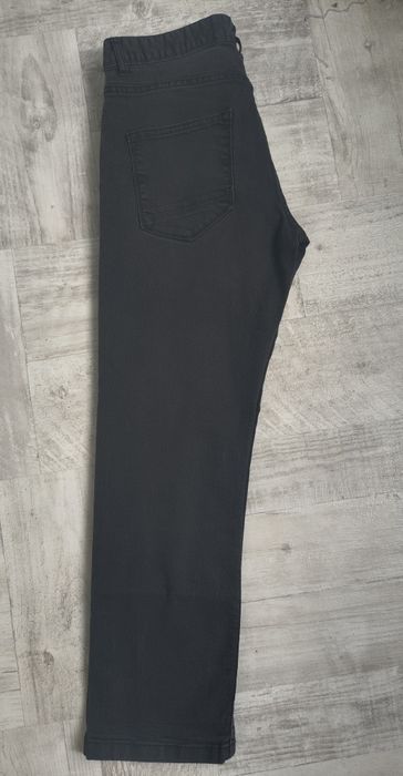 Spodnie jeansowe czarne