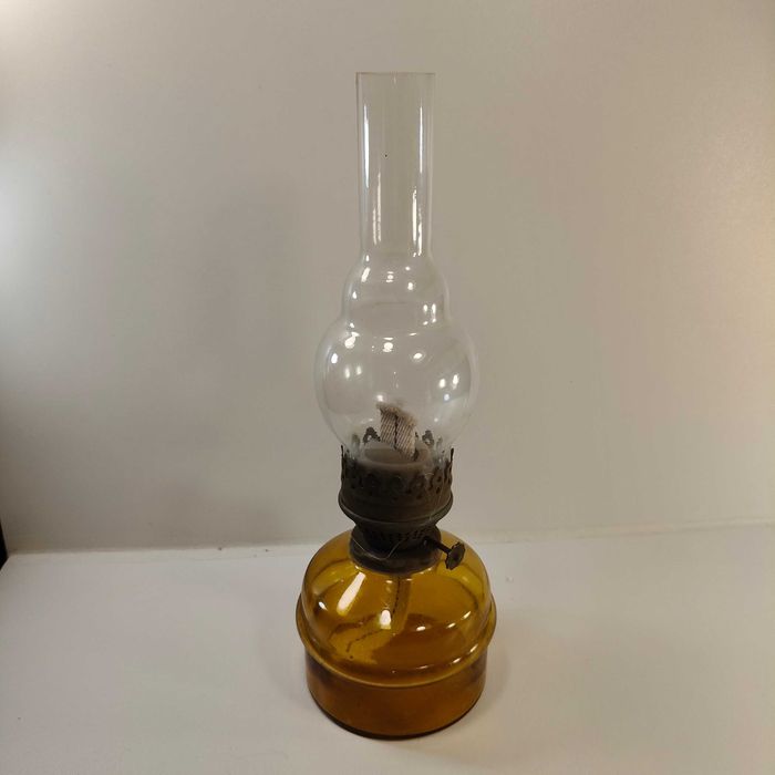 Lampa naftowa z czasów PRL nie używana wys 32cm