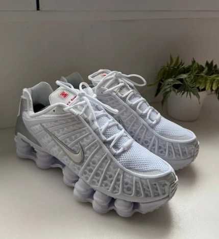 Buty damskie Trampk Nike_Shox_TL_White R.38
