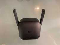 Mi WiFi Range Extender Pro