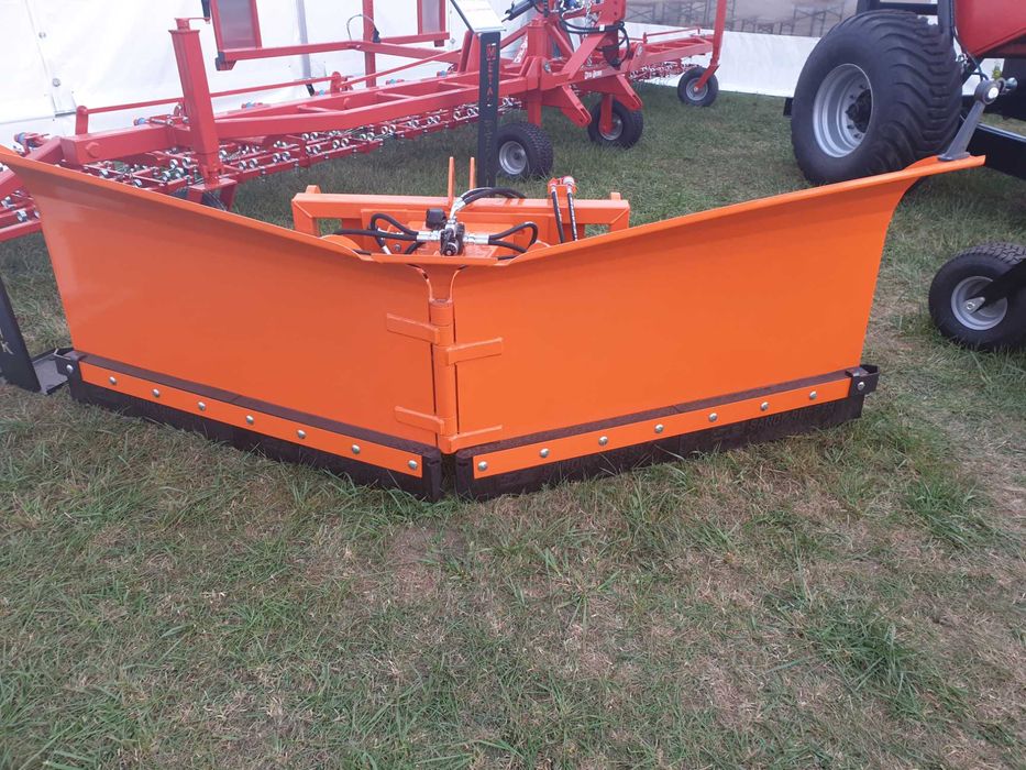 Mocny pług do śniegu do tura tuz strzałka Metal Technik dostawa Gratis