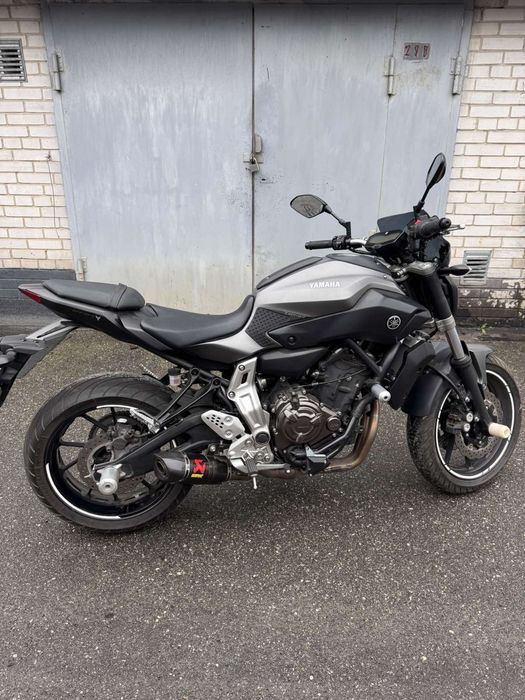 МТ07 ямаха мотоцикол