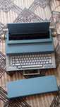 Электрическая печатная машинка Olivetti ET personal 55