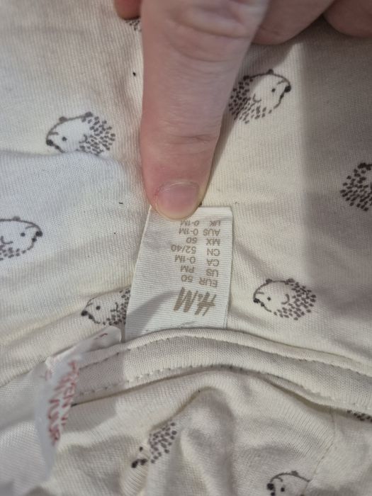 На зріст  50 см і 54 см і до 3400 кг комбінезон чоловічок на новонарод