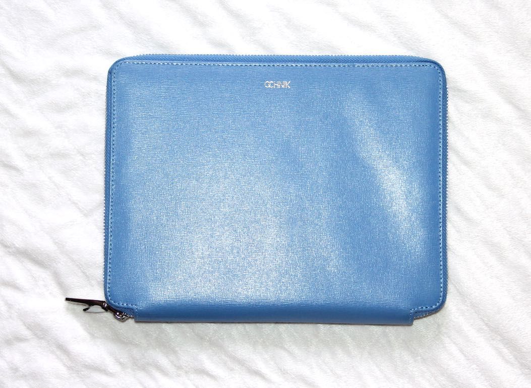 OCHNIK niebieska torebka etui kopertówka skóra laptop pokrowiec