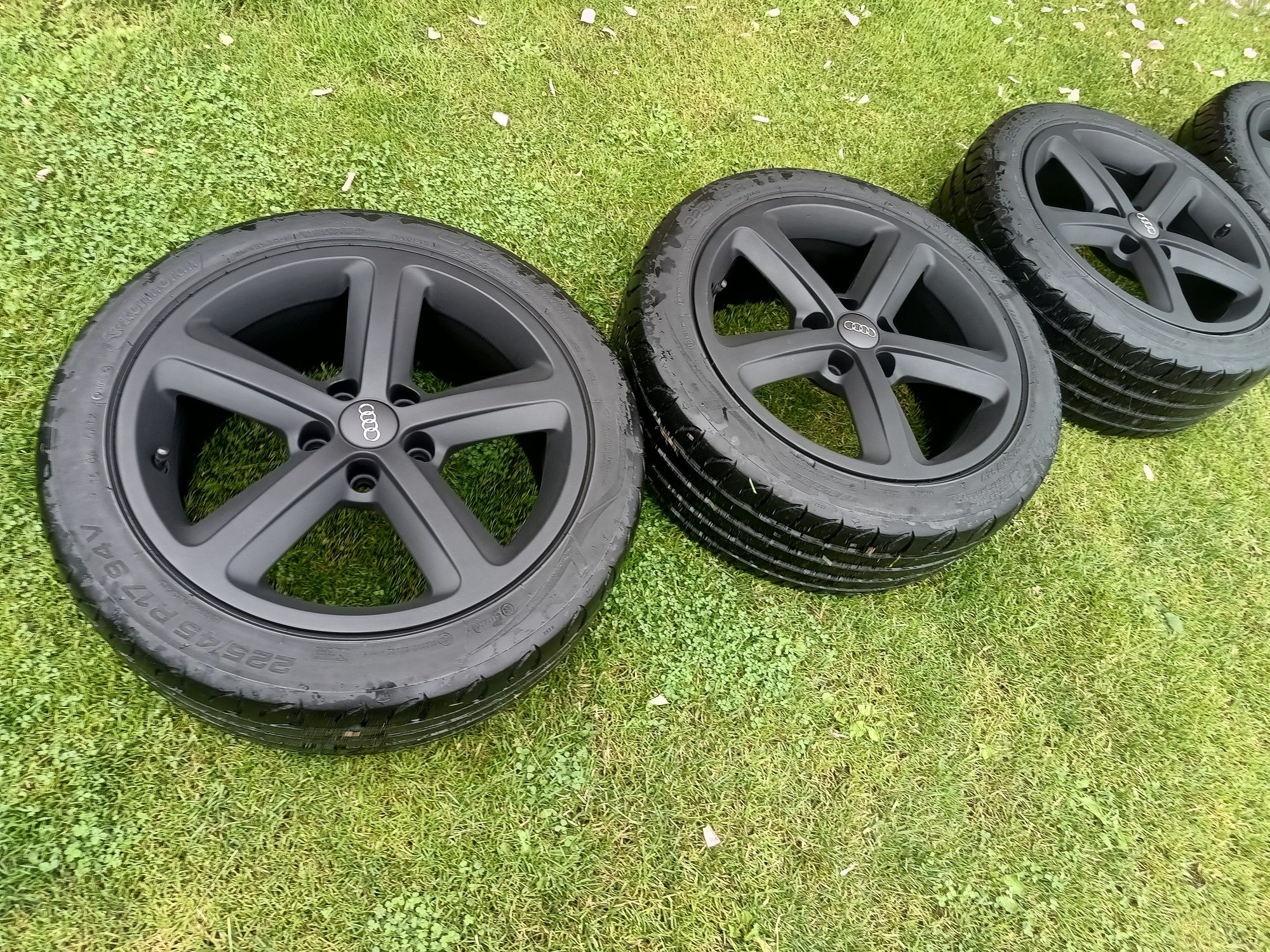 Alufelgi 17 5x112 Audi A3 8p A4 A6  VW komplet Oem 225/45/17"