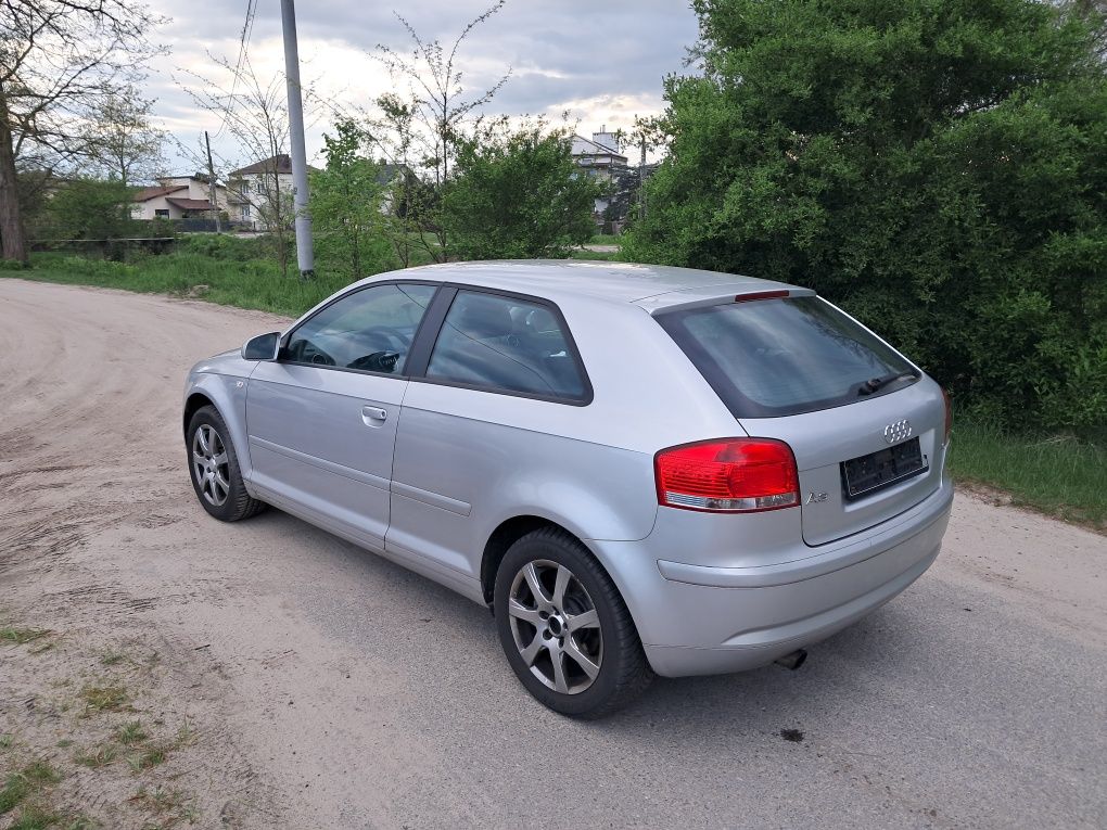 Audi a3 1,6 benzyna