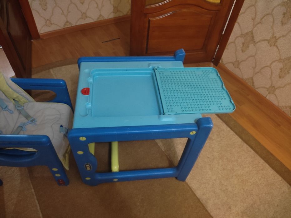 Продам стульчик для годування
