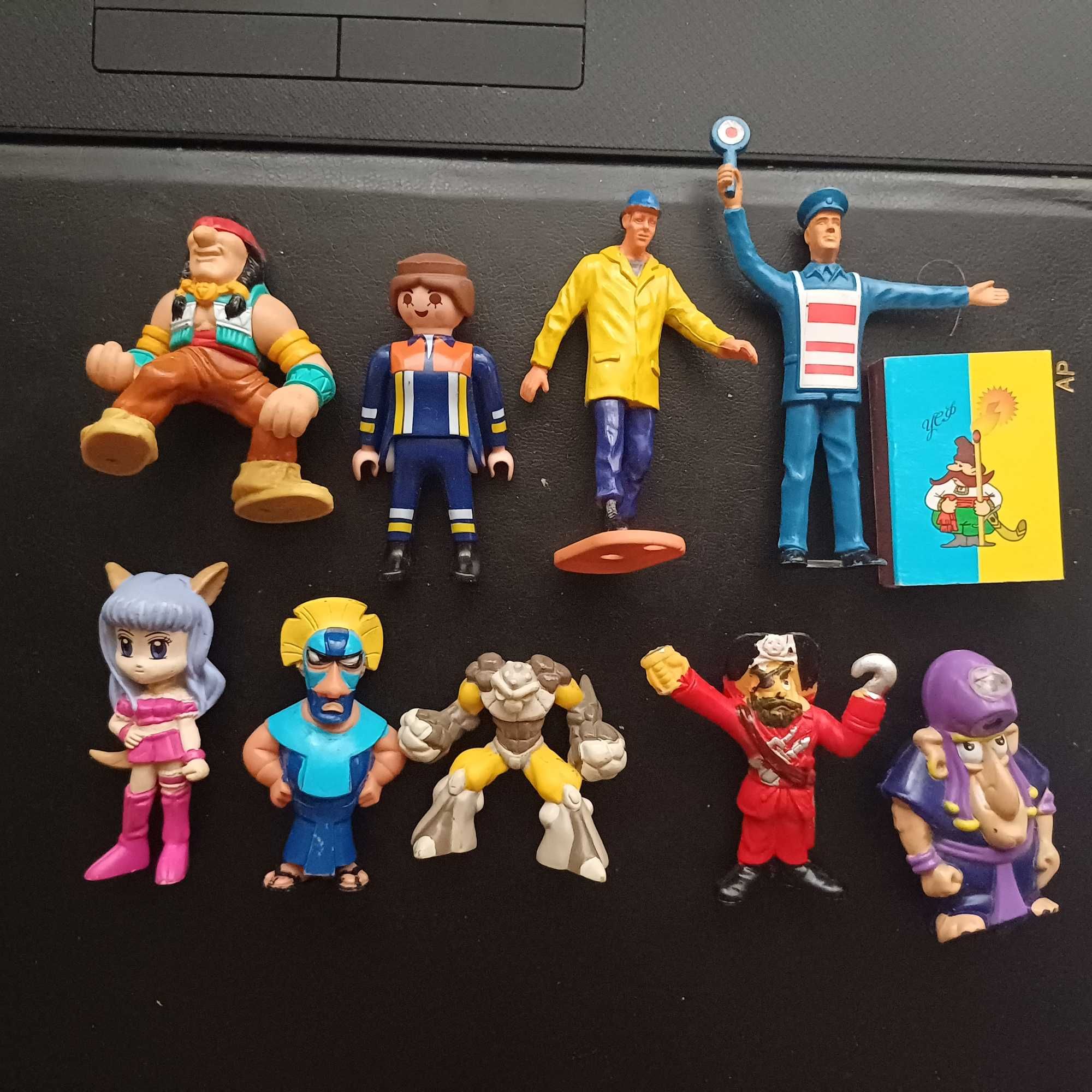 Игрушки, мультики, человечки, фигурки, монстры
