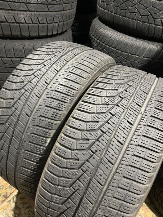 R18 235/45 зимові шини з Німеччини