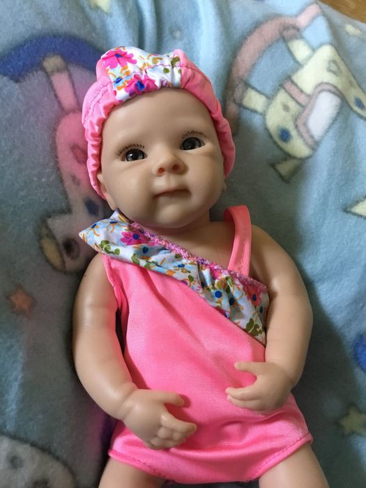 Boneca bebé reborn,verdadeiro silicone (artigos novos)