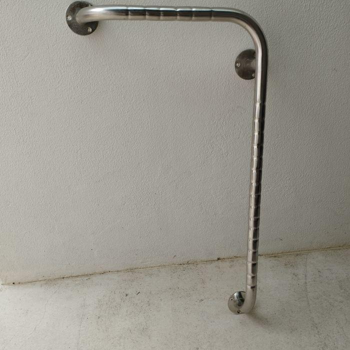 Barra apoio banheiro