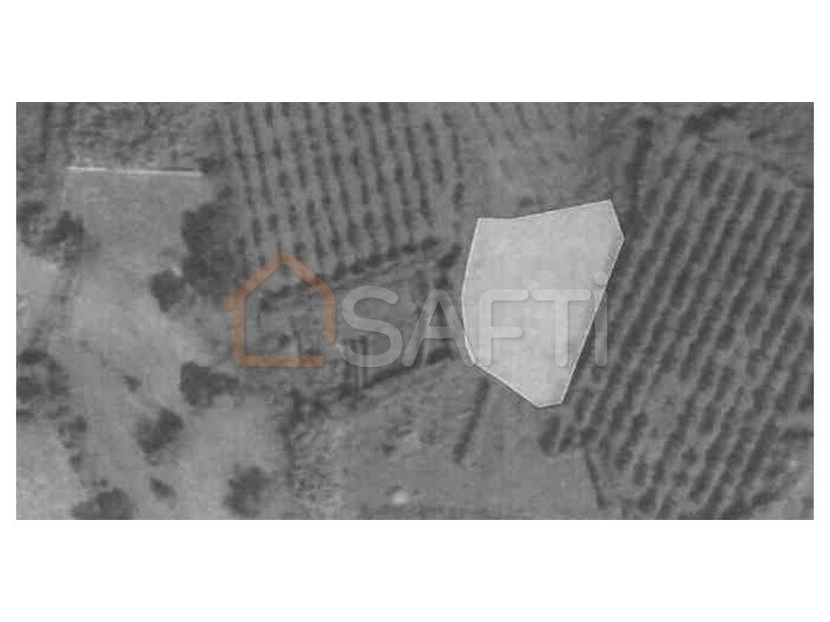 Terreno NÃO CONSTRUTIVO com 380 m2