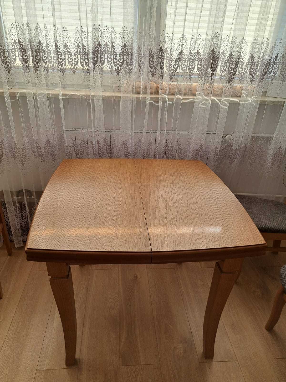 Stół rozkładany 90x90x240 + 4 krzesła