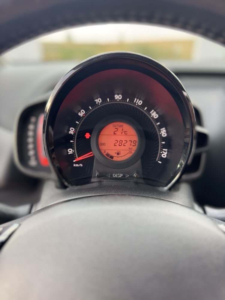Toyota Aygo 19rok 28tyś przebiegu klima salon polska